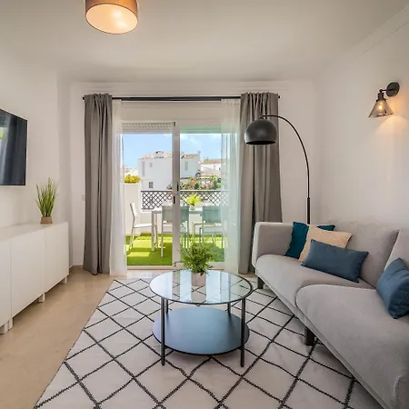 Апартаменты Excellent Banus With Pool And Parking Rdr473 *