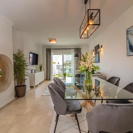 Apartament Excellent Banus With Pool And Parking Rdr473 *