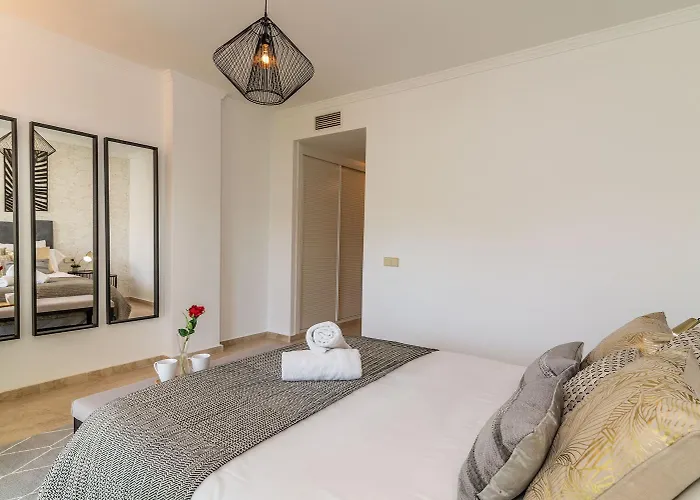 Excellent Banus With Pool And Parking Rdr473 * Marbella